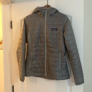 Patagonia zip up nano puff